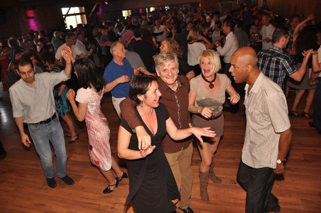 min 2012 04 01 station danse 086